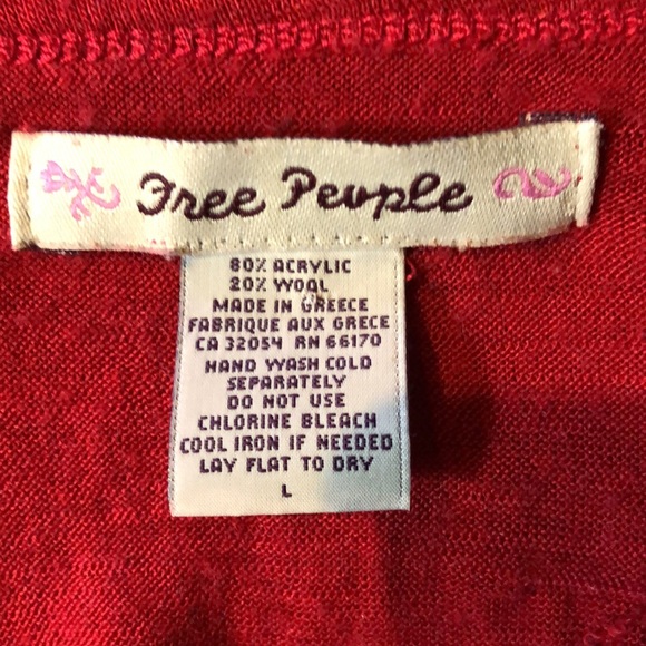 Free people size large lightweight long sleeved V neck sweater/top - Picture 7 of 8